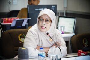 Manusia Silver Ancam Ketertiban, Fraksi PKS Minta Tindakan Tegas dan Pembinaan Serius