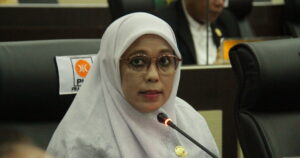 Yeni Rahman Kritik SPMB SMA Negeri: Jangan Sampai Ada Anak Tidak Sekolah
