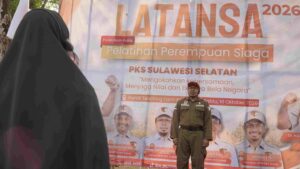 Buka Latansa DPW PKS Sulsel di Maros, Anwar Faruq Tekankan Peran Strategis Kader Perempuan
